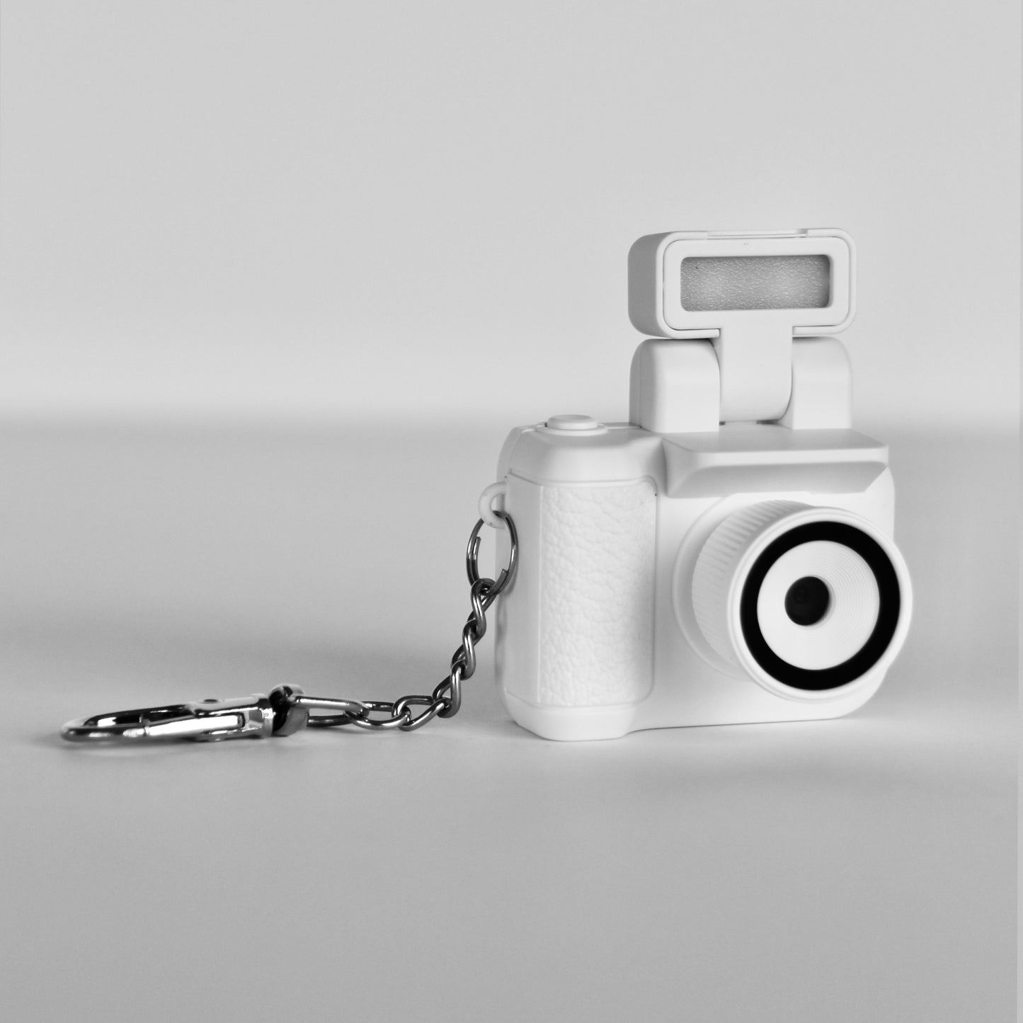 mini™ Vintage Camera + SD Card Bundle